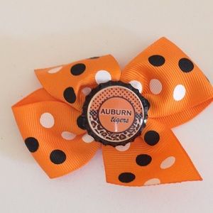 Brand new Hair bow! Very cute!